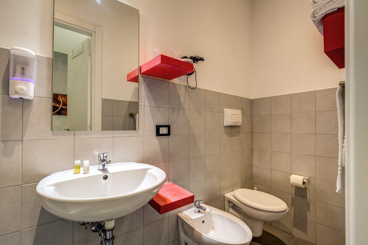 Enzo Luxury Rooms Roma Eksteriør bilde