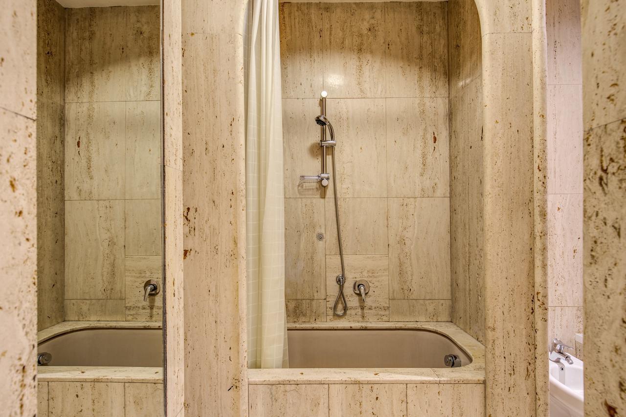 Enzo Luxury Rooms Roma Eksteriør bilde
