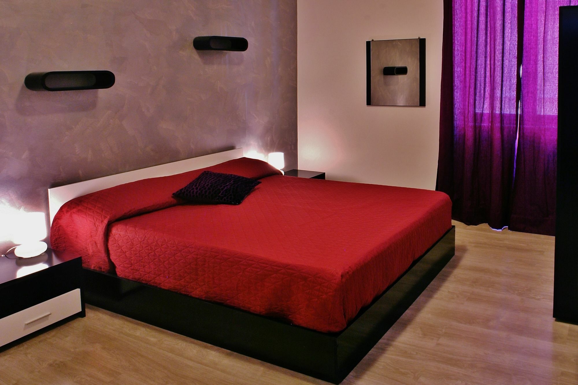 Enzo Luxury Rooms Roma Eksteriør bilde